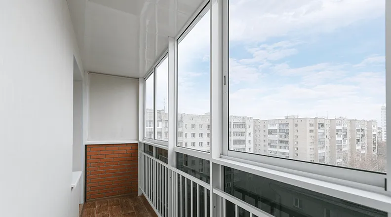 Холодное остекление балконов